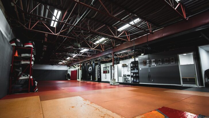 Why Are MMA Gyms so Expensive?