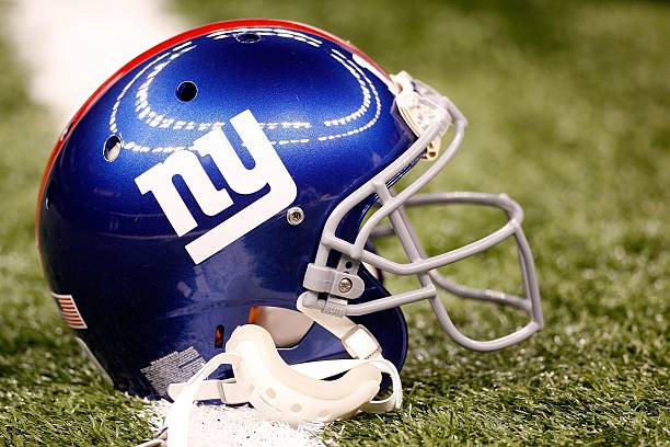 What to Wear to a New York Giants Game